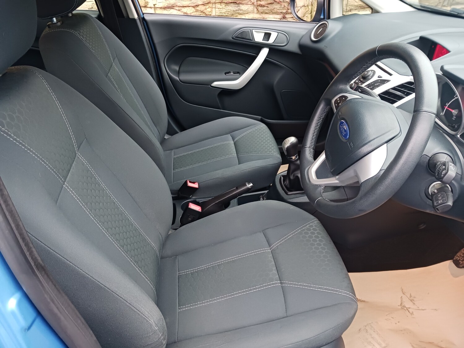 Used Ford Fiesta 2012 for sale - 77520477: Photo 8