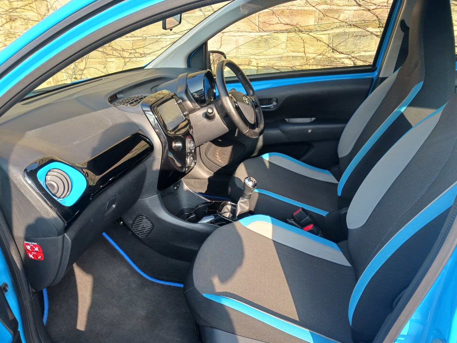 Used Toyota AYGO 2015 for sale - 77988882: Photo 14