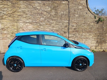 Used Toyota AYGO 2015 for sale - 77988882: Photo