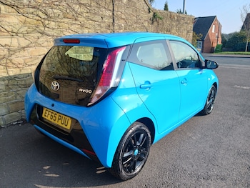 Used Toyota AYGO 2015 for sale - 77988882: Photo