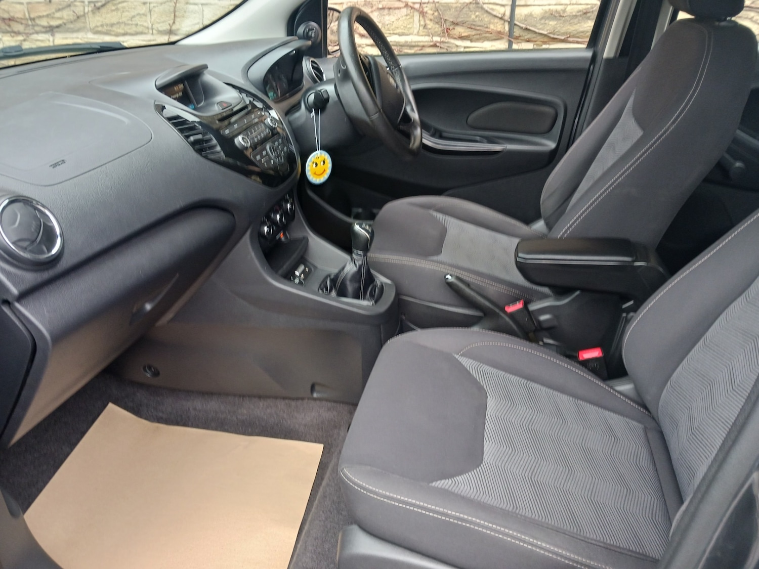 Used Ford Ka+ 2017 for sale - 76234489: Photo 11