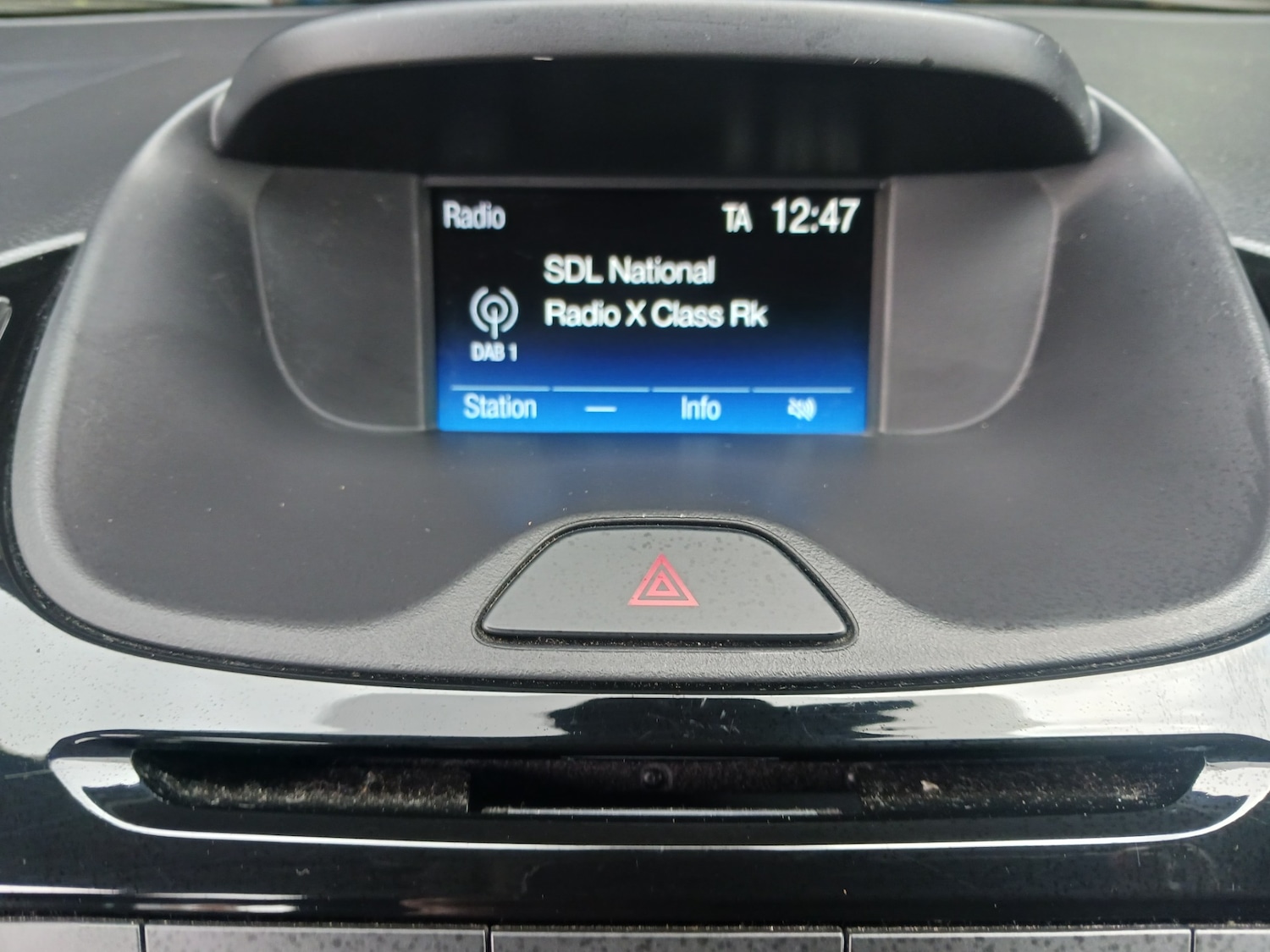 Used Ford Ka+ 2017 for sale - 76234489: Photo 13