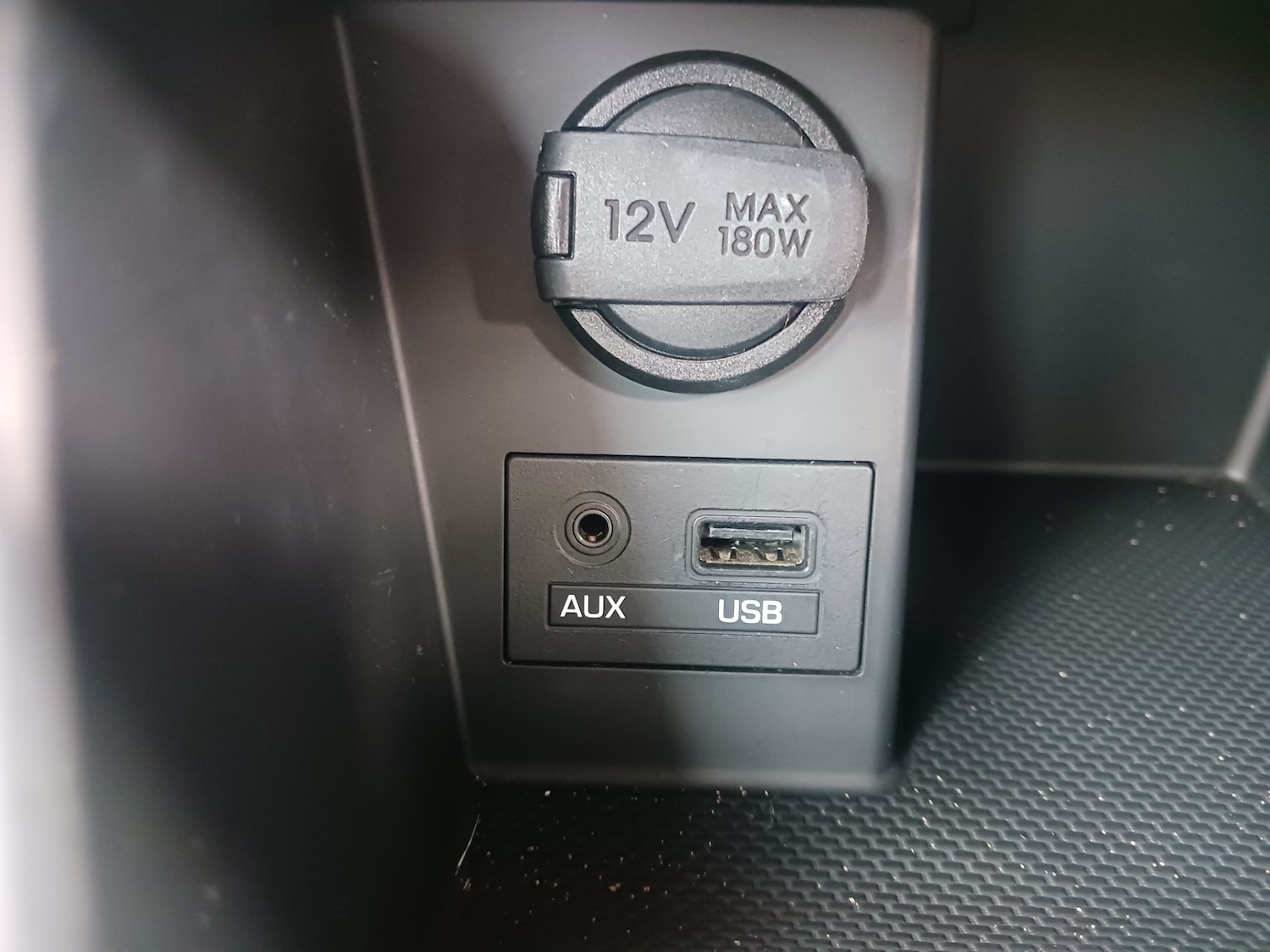 Used Hyundai i10 2014 for sale - 77654134: Photo 14