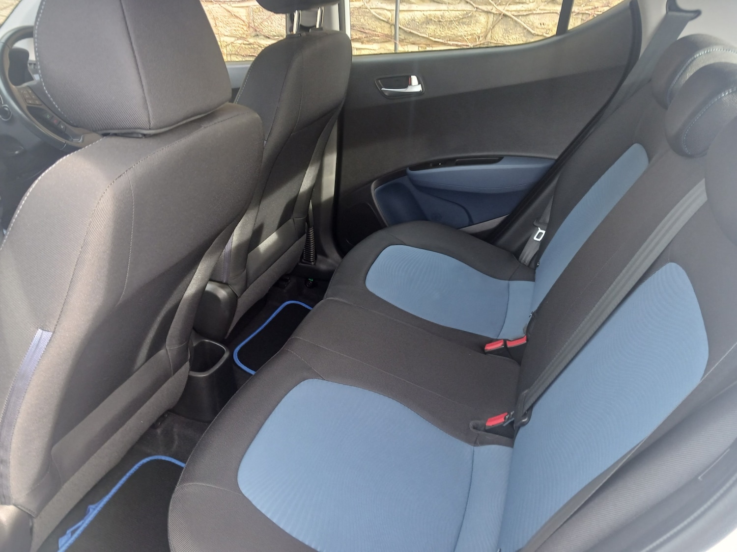 Used Hyundai i10 2014 for sale - 77654134: Photo 21