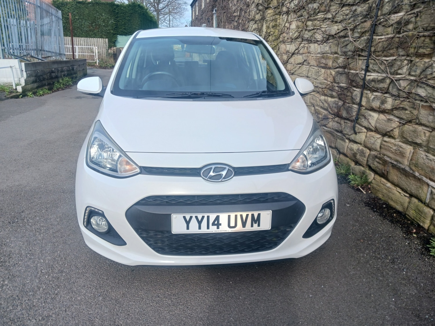 Used Hyundai i10 2014 for sale - 77654134: Photo 8