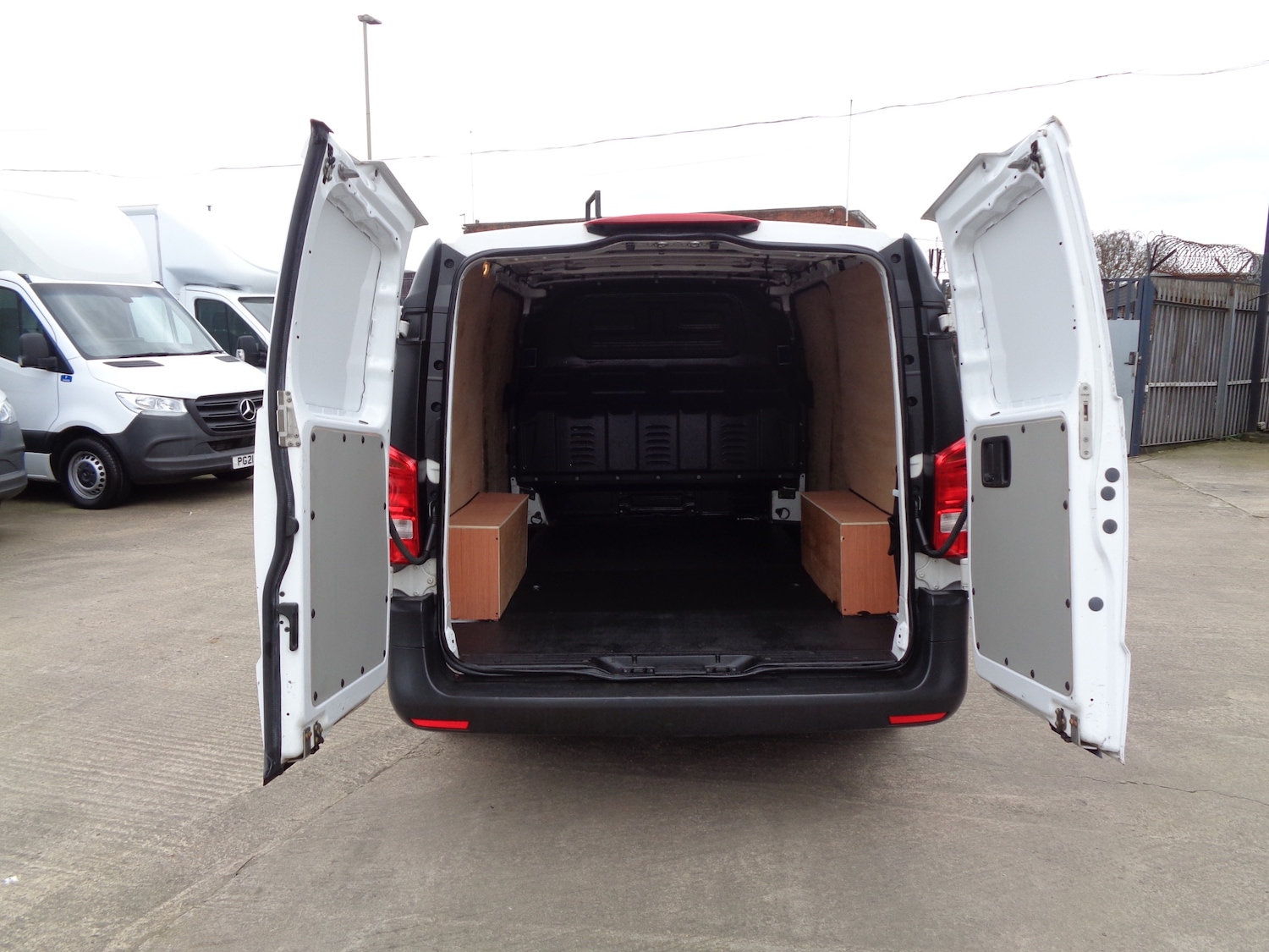 Used Mercedes-Benz Vito 2019 for sale - 77639859: Photo 11