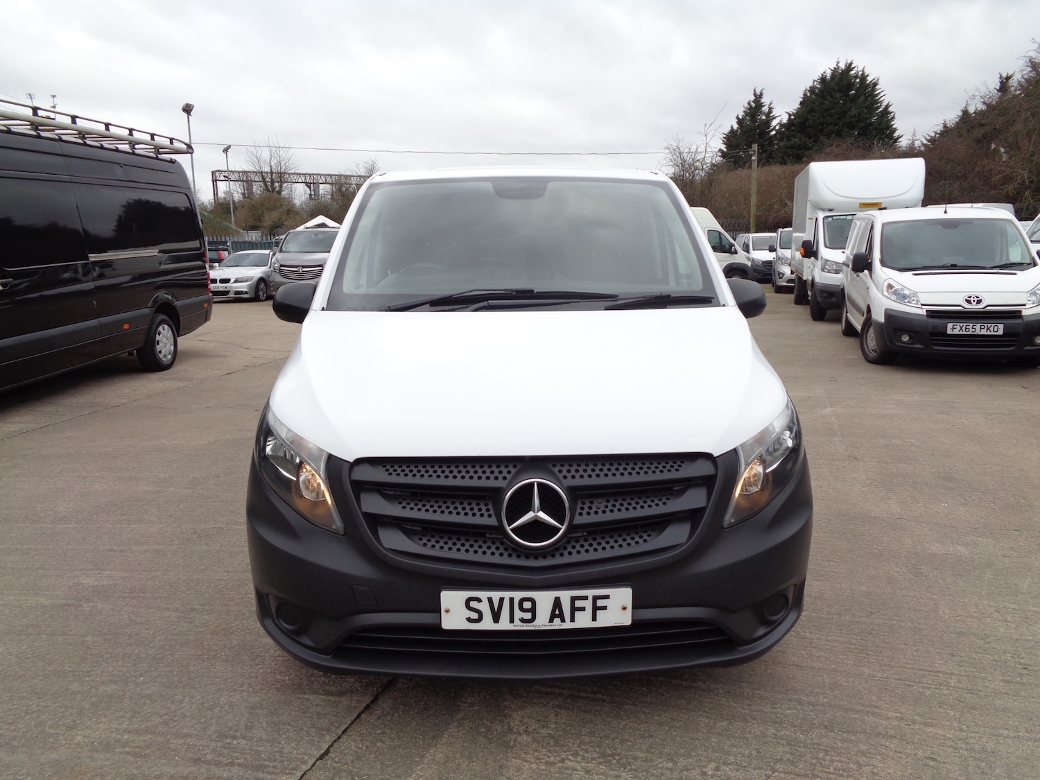 Used Mercedes-Benz Vito 2019 for sale - 77639859: Photo 2
