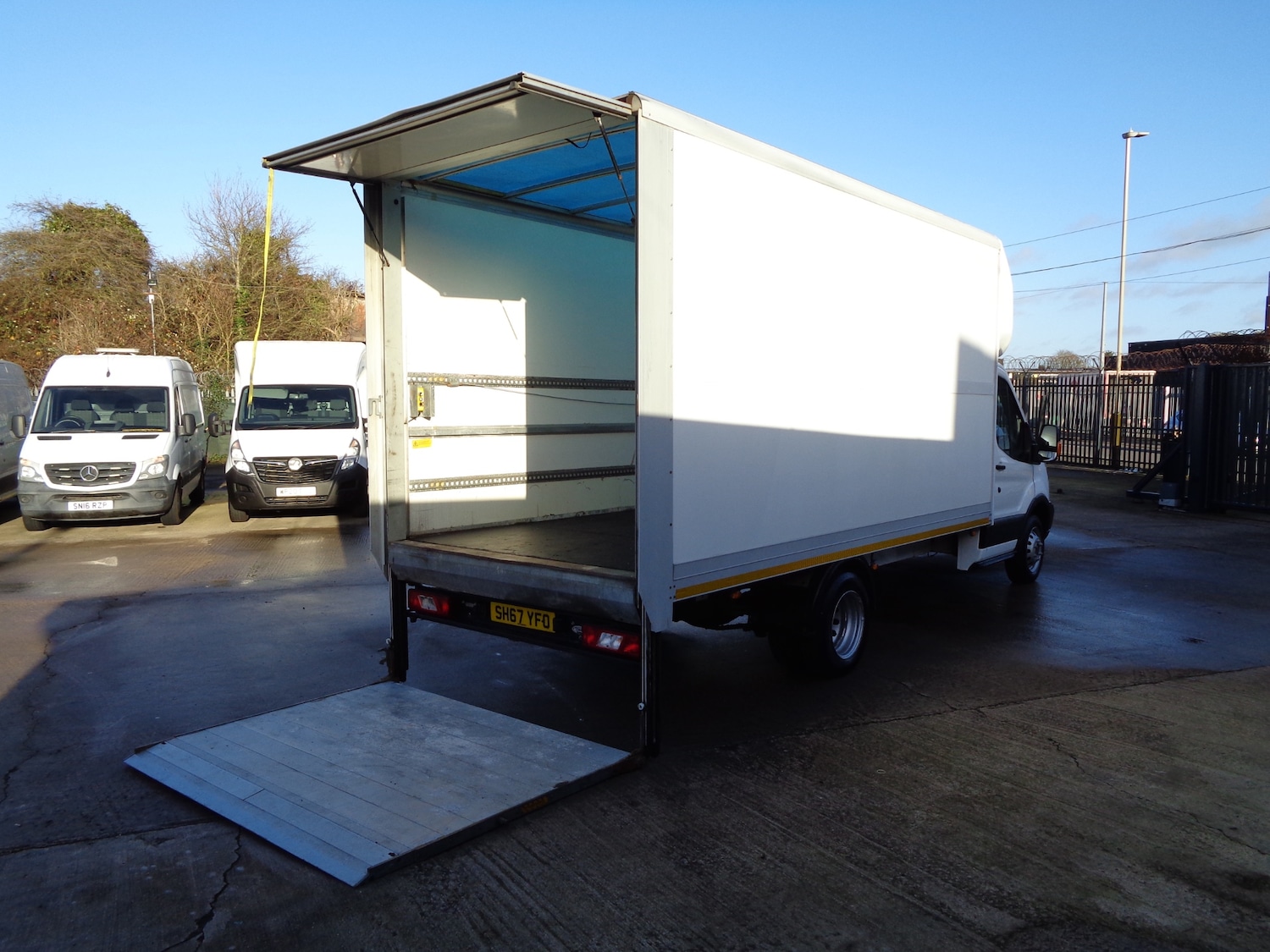 Used Ford Transit 2018 for sale - 76892229: Photo 1