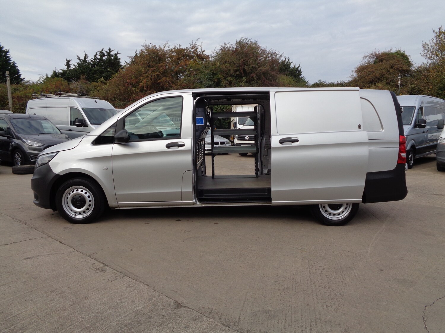 Used Mercedes-Benz Vito 2021 for sale - 76126294: Photo 10
