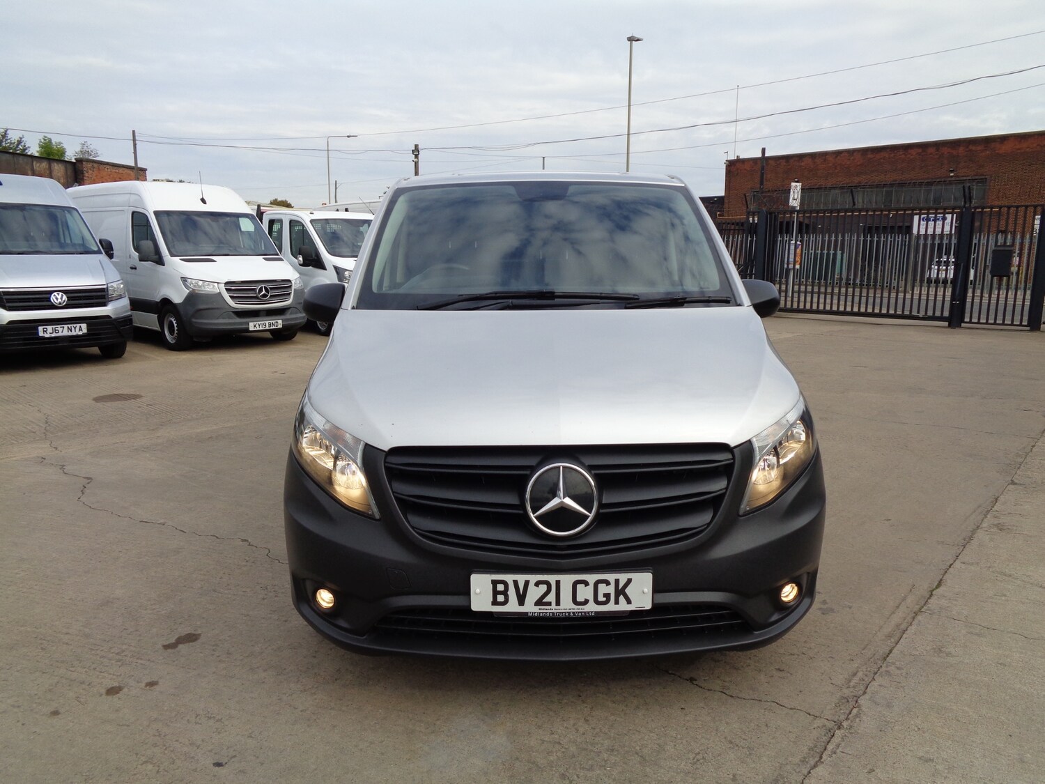 Used Mercedes-Benz Vito 2021 for sale - 76126294: Photo 2