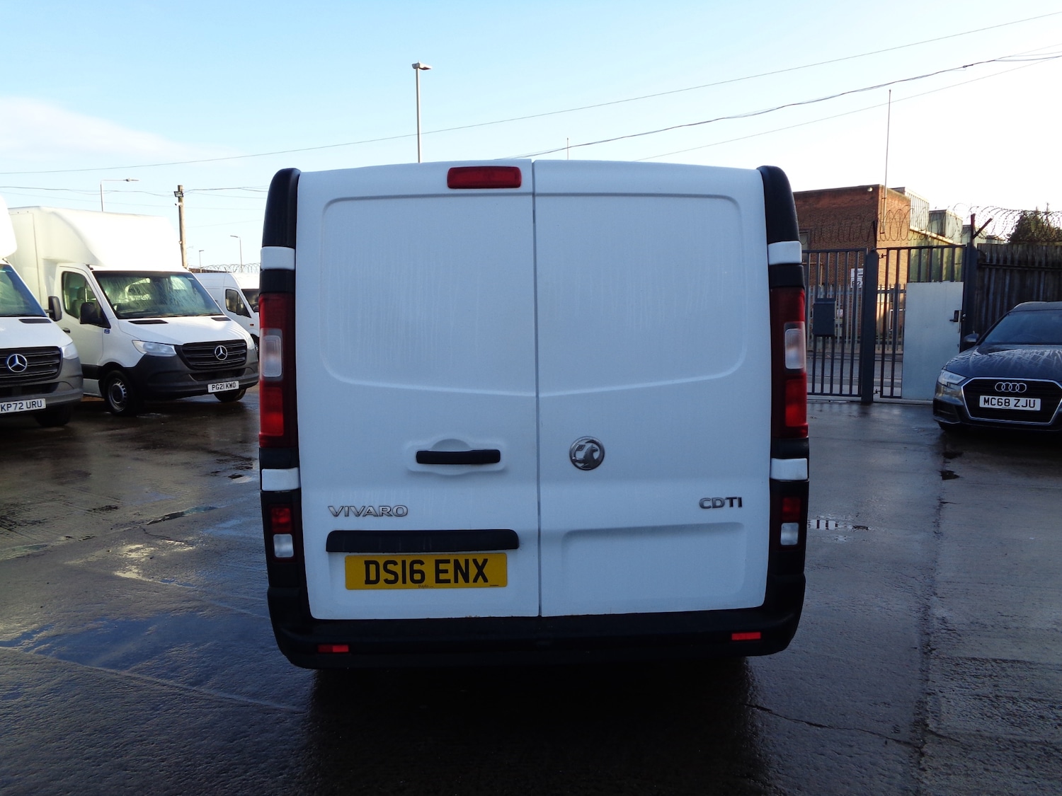 Used Vauxhall Vivaro 2016 for sale - 77391695: Photo 10