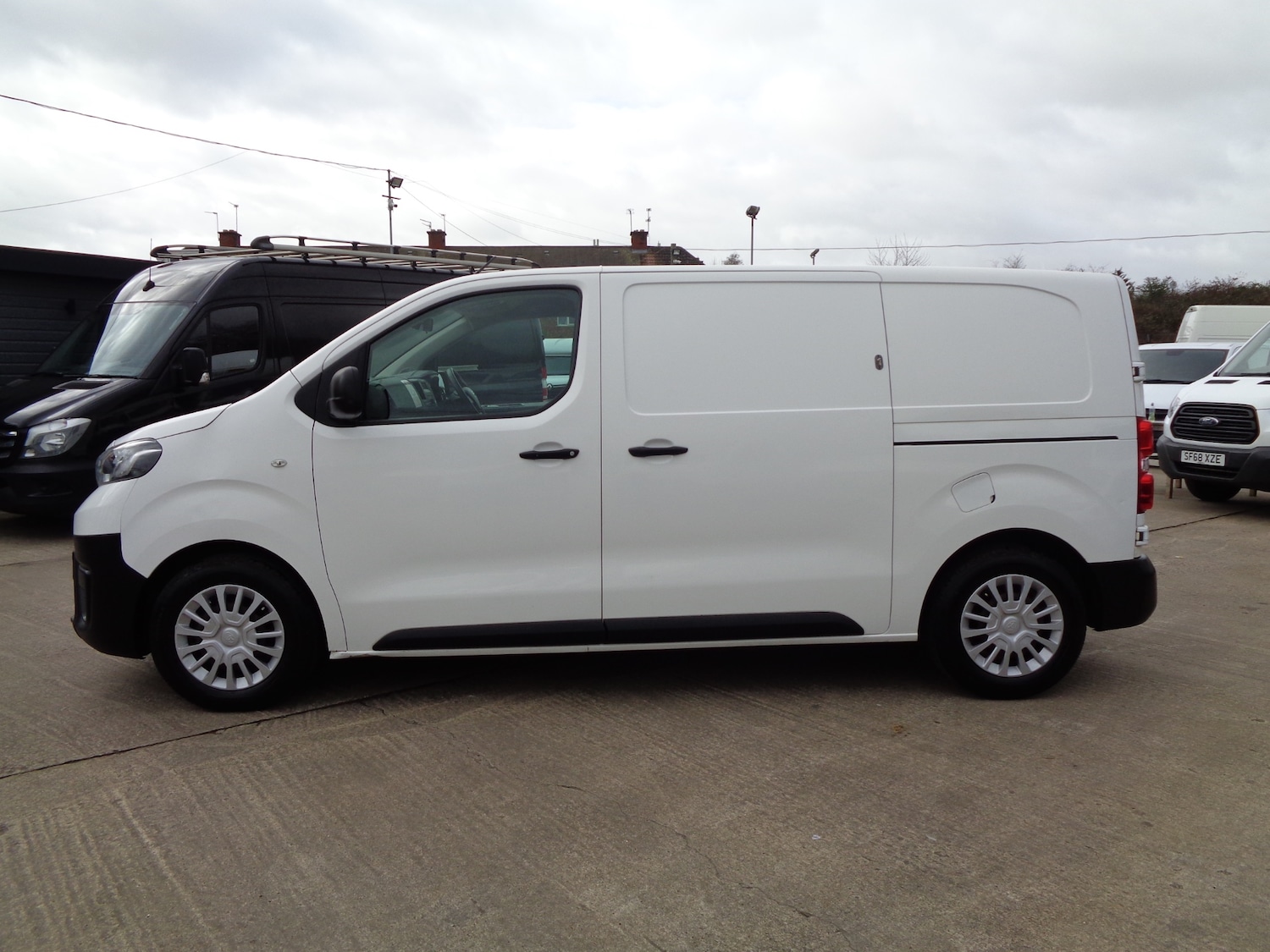 Used Toyota ProAce 2020 for sale - 77639524: Photo 11