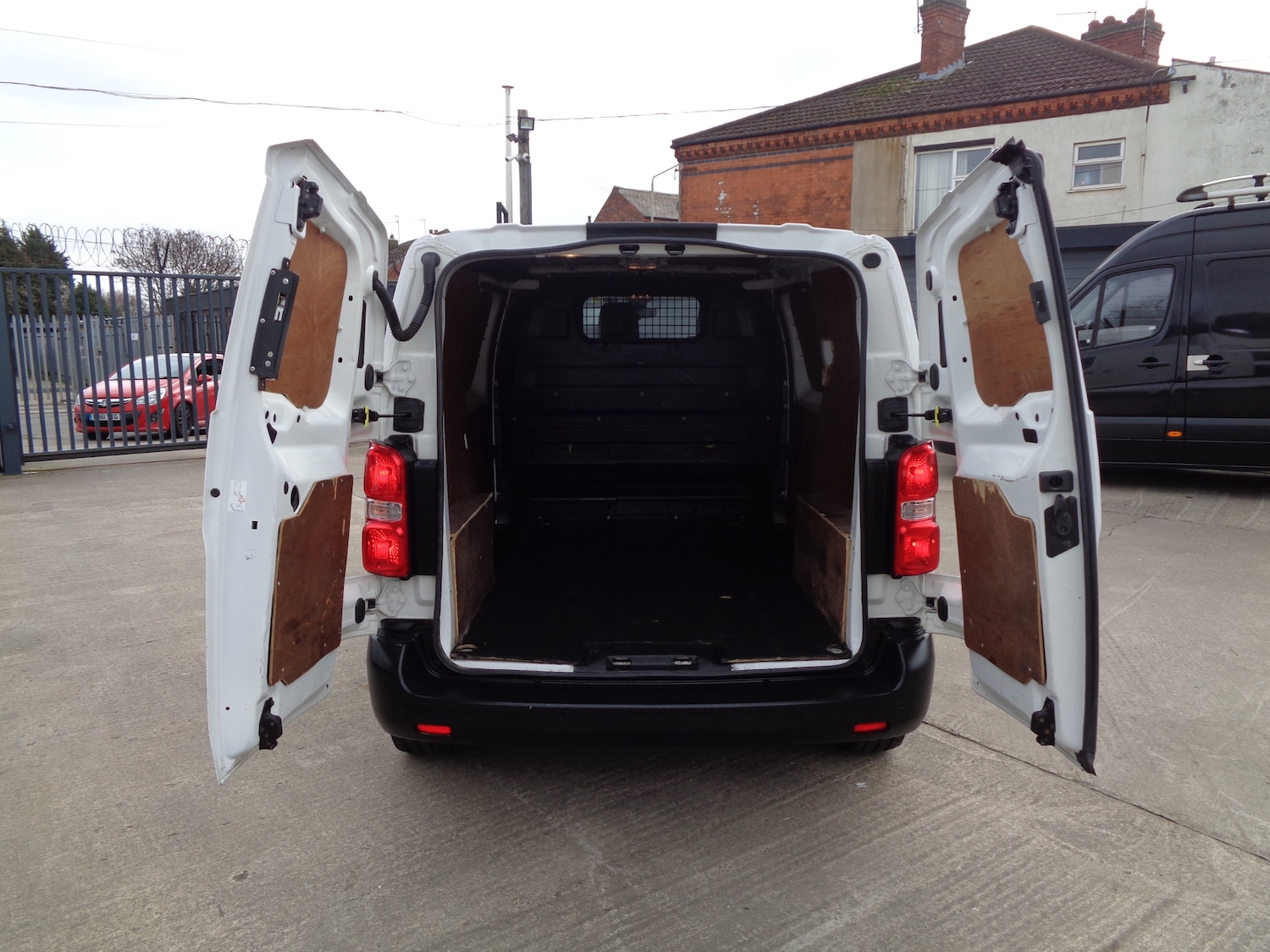 Used Toyota ProAce 2020 for sale - 77639524: Photo 12