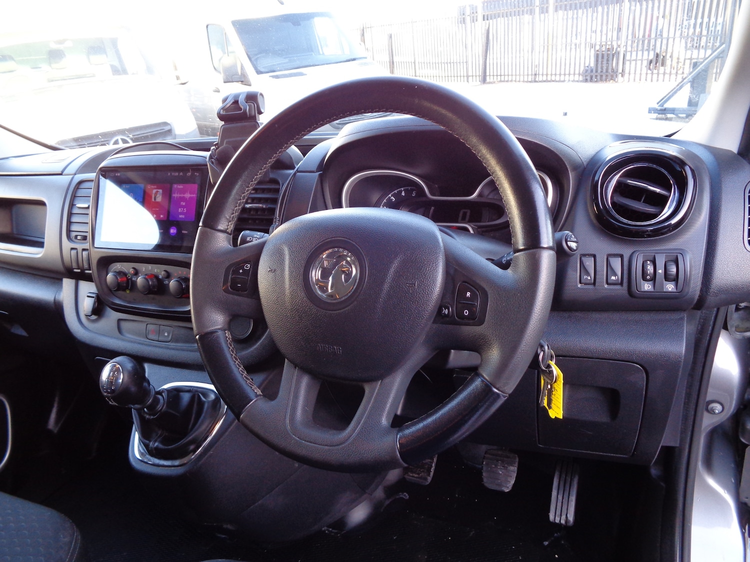 Used Vauxhall Vivaro 2018 for sale - 77104095: Photo 23