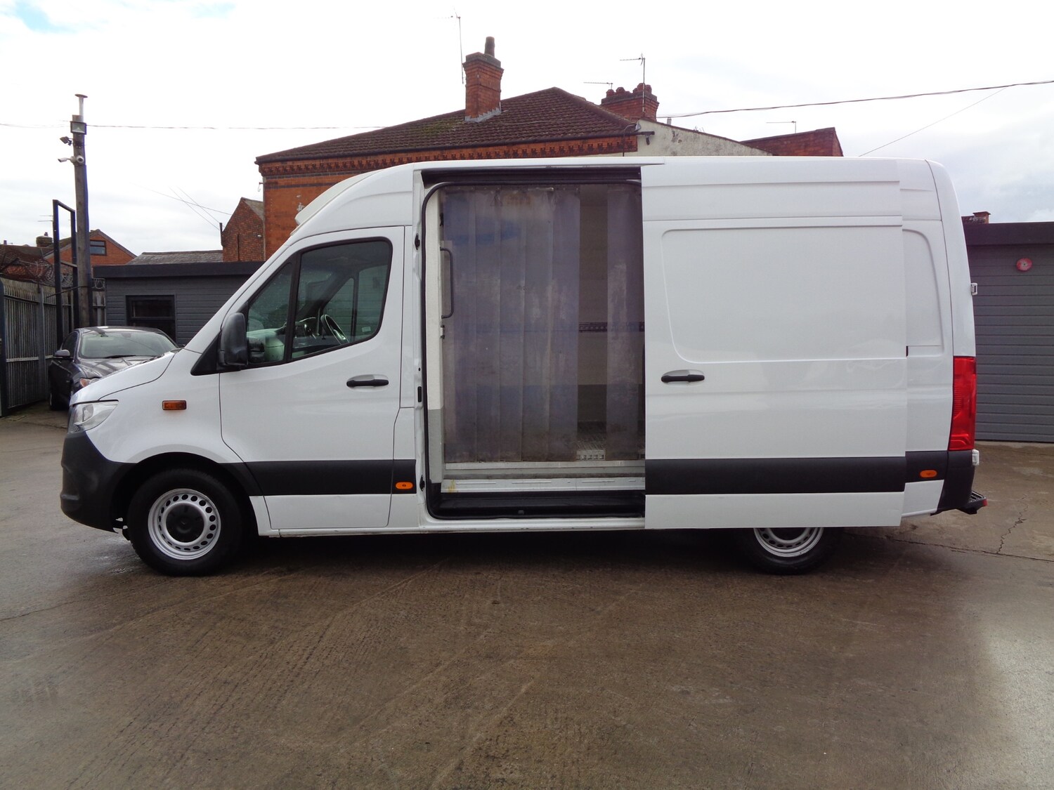 Used Mercedes-Benz Sprinter 2019 for sale - 76374494: Photo 9