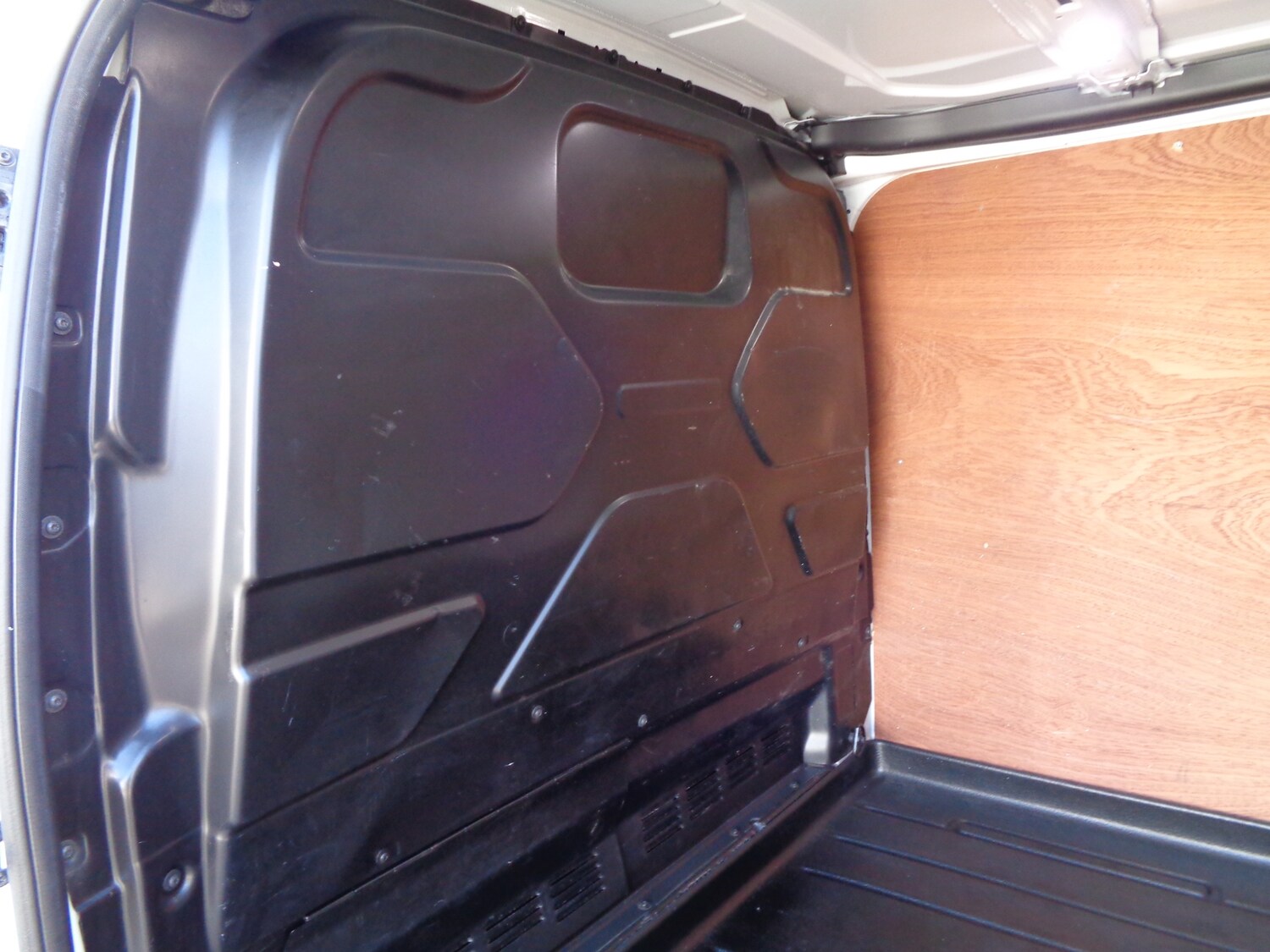 Used Ford Transit Custom 2022 for sale - 77872392: Photo 13