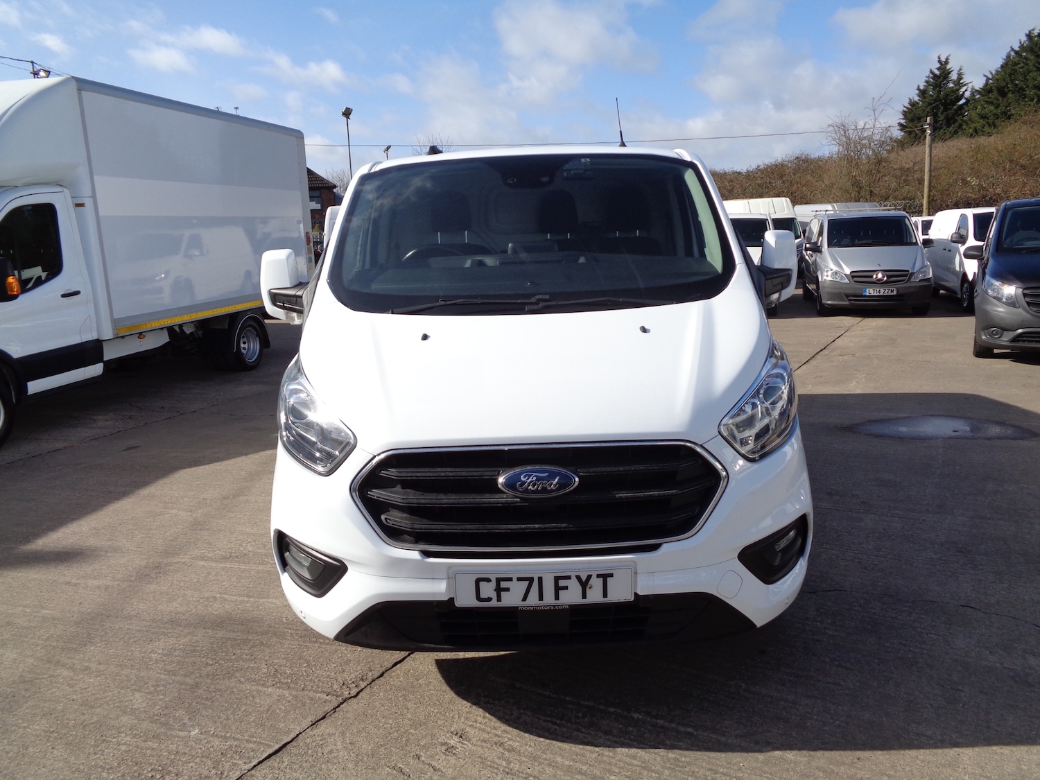 Used Ford Transit Custom 2022 for sale - 77872392: Photo 2