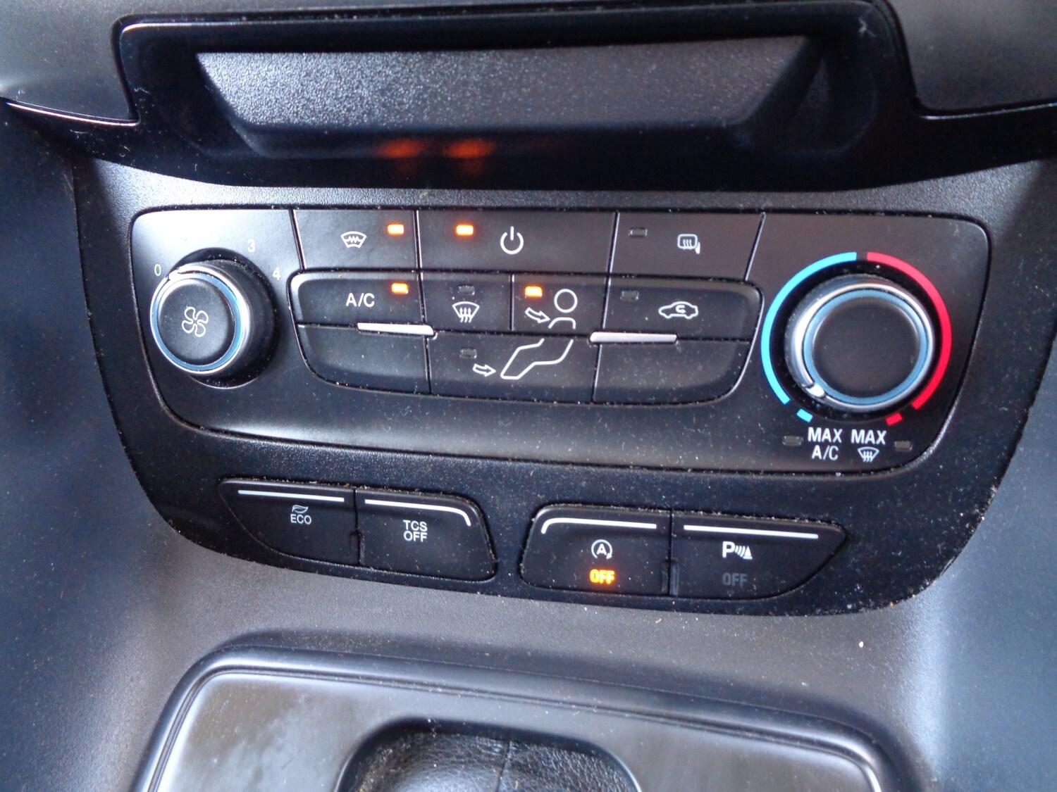 Vehicle 28