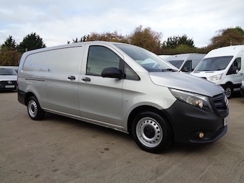 Mercedes-Benz - Vito