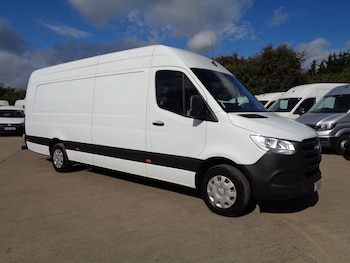 Mercedes-Benz - Sprinter