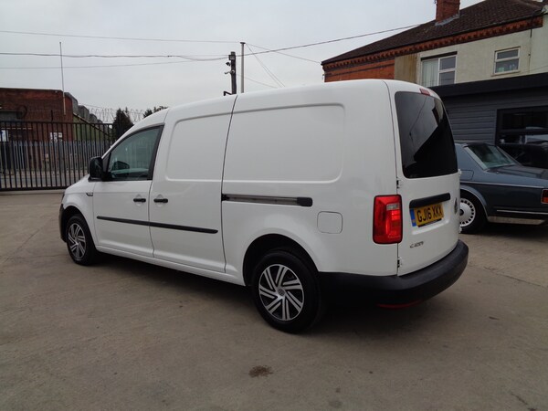 Used Volkswagen Caddy Maxi 2016 for sale - 76218855: Photo 5