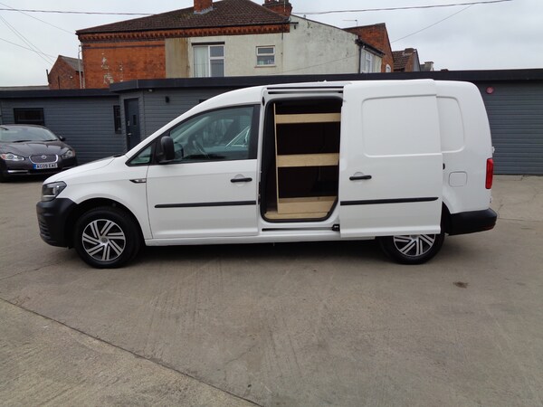 Used Volkswagen Caddy Maxi 2016 for sale - 76218855: Photo 8