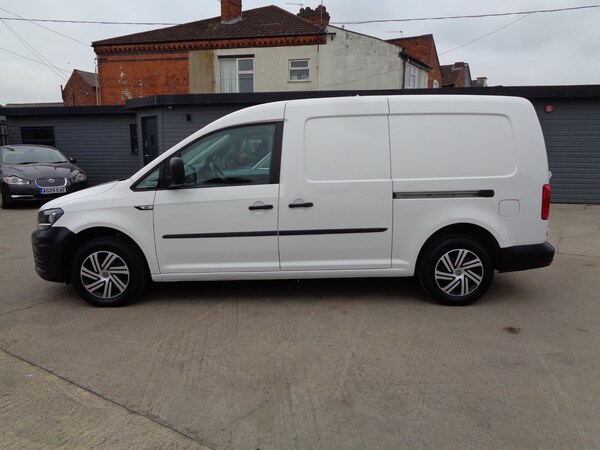 Used Volkswagen Caddy Maxi 2016 for sale - 76218855: Photo 9