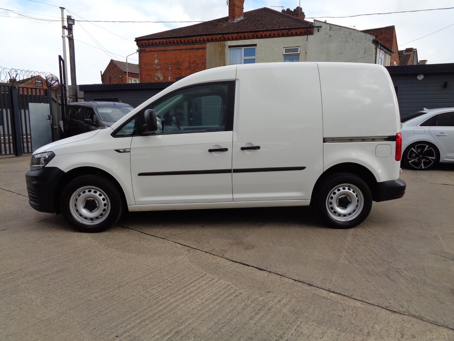 Used Volkswagen Caddy 2019 for sale - 75723487: Photo 9