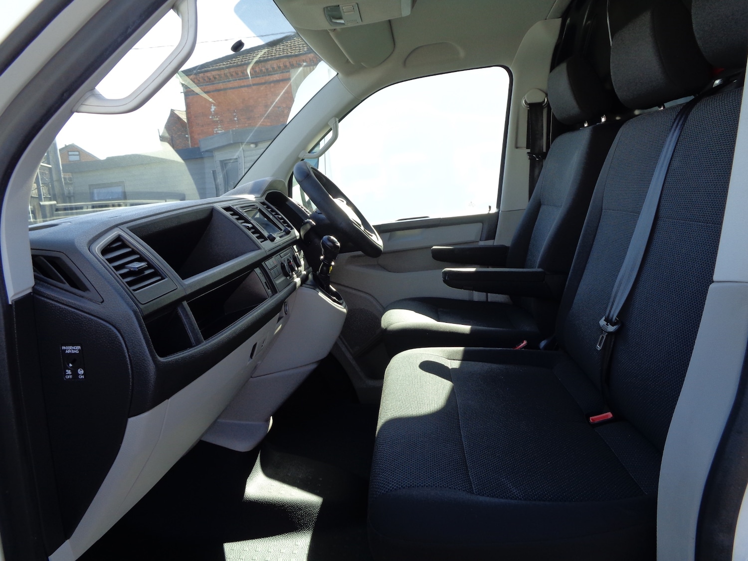 Used Volkswagen Transporter 2019 for sale - 77915427: Photo 16