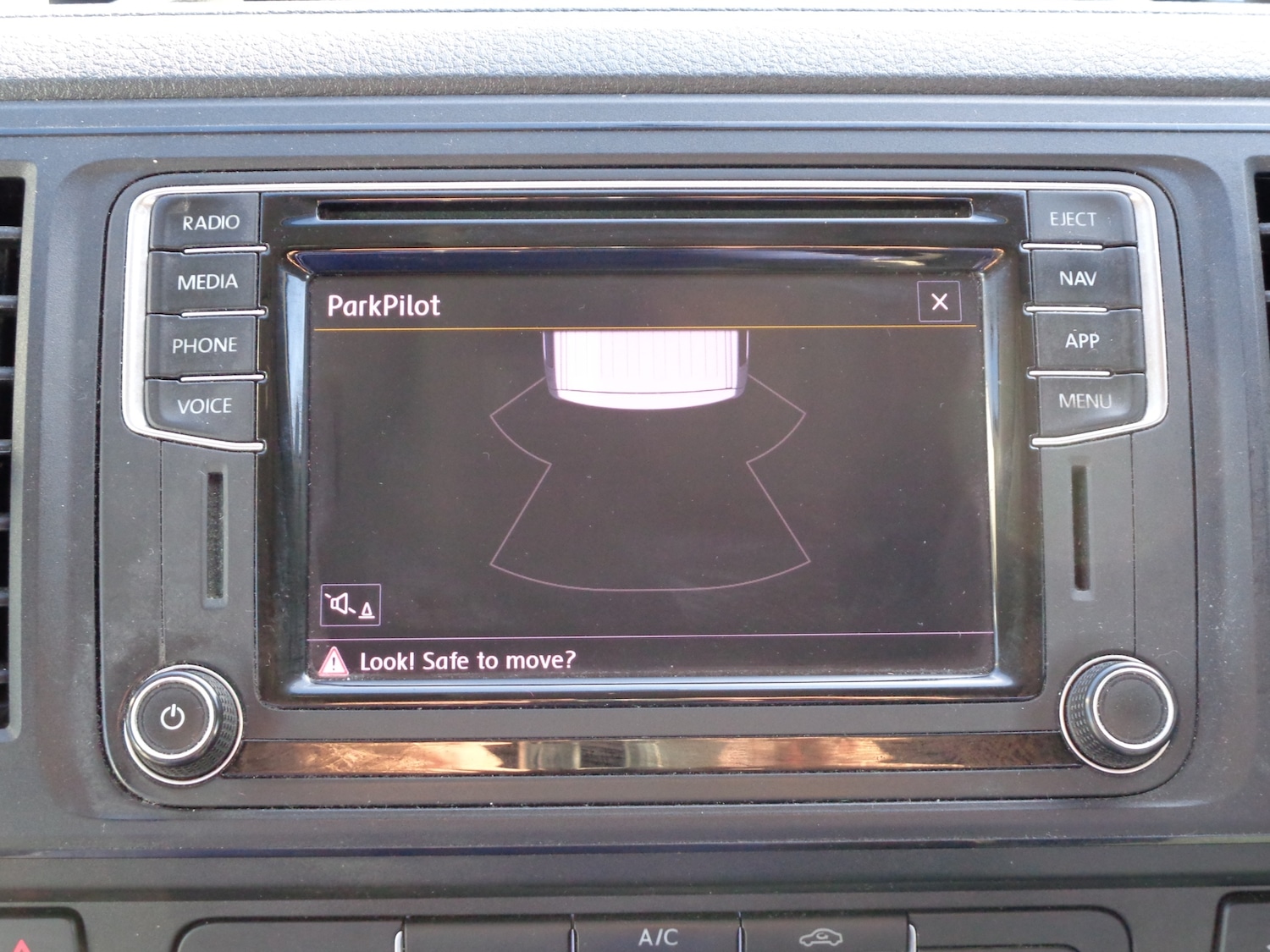 Used Volkswagen Transporter 2019 for sale - 77915427: Photo 25