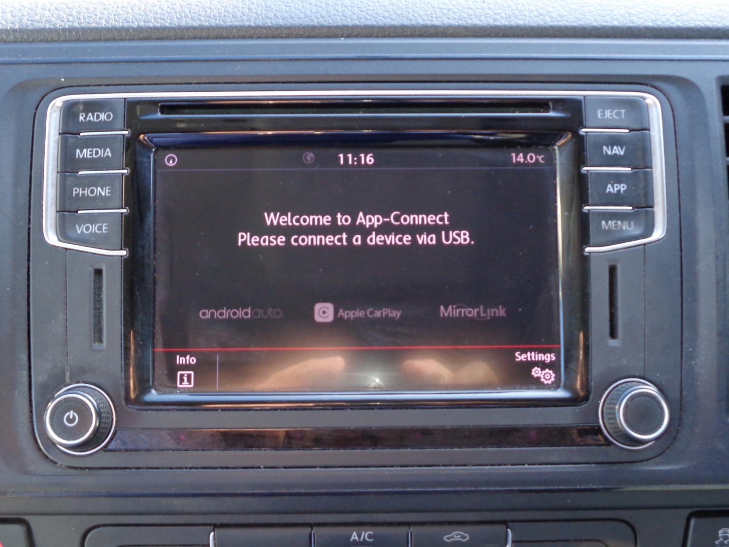 Used Volkswagen Transporter 2019 for sale - 77915427: Photo 28