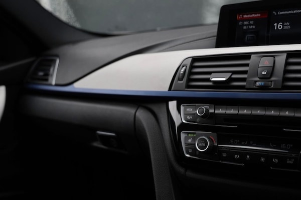 Used BMW 3 Series 2018 for sale - 76223202: Photo 15