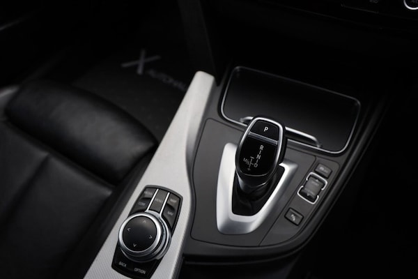 Used BMW 3 Series 2018 for sale - 76223202: Photo 17