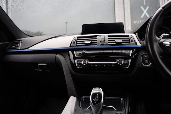 Used BMW 3 Series 2018 for sale - 76223202: Photo 18