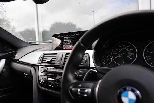 Used BMW 3 Series 2017 for sale - 76223210: Photo 11