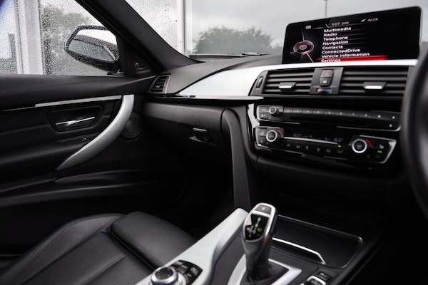 Used BMW 3 Series 2017 for sale - 76223210: Photo 16