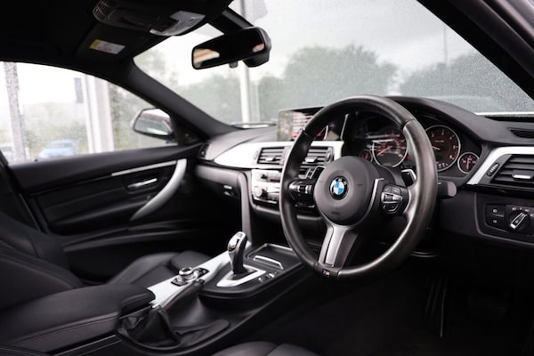 Used BMW 3 Series 2017 for sale - 76223210: Photo 6