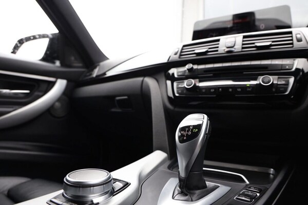 Used BMW 3 Series 2019 for sale - 76099931: Photo 9