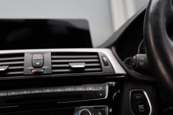 Used BMW 3 Series 2016 for sale - 76223159: Photo 15