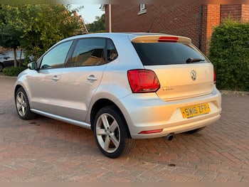 Used Volkswagen Polo 2016 for sale - 79578195: Photo