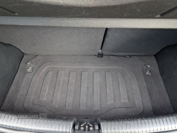 Used Hyundai i10 2017 for sale - 78116816: Photo 34