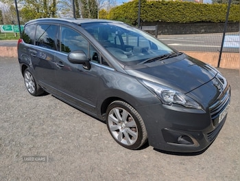 Used Peugeot 5008 2015 for sale - 78292835: Photo