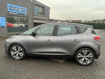 Used Renault Scenic 2016 for sale - 77770228: Photo