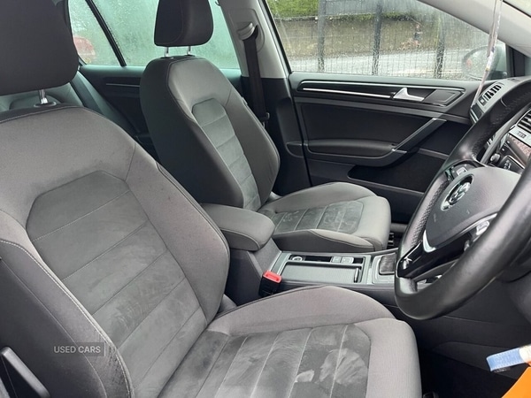 Used Volkswagen Golf 2017 for sale - 77218046: Photo 25