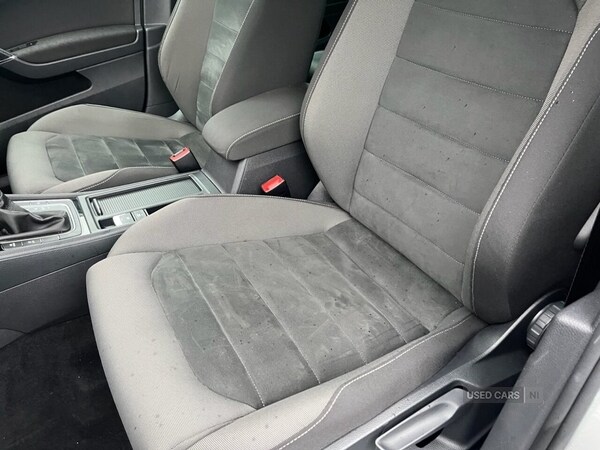 Used Volkswagen Golf 2017 for sale - 77218046: Photo 28