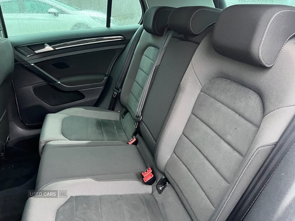 Used Volkswagen Golf 2017 for sale - 77218046: Photo 30