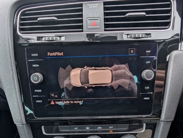 Used Volkswagen Golf 2017 for sale - 77359593: Photo 23