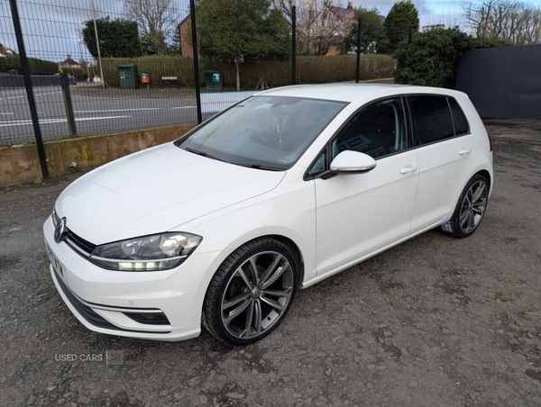 Used Volkswagen Golf 2017 for sale - 77359593: Photo 4