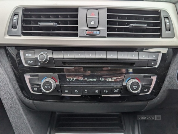 Used BMW 3 Series 2017 for sale - 77634137: Photo 24