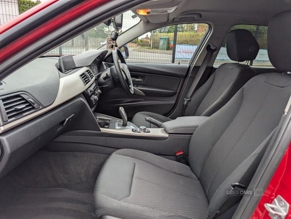 Used BMW 3 Series 2017 for sale - 77634137: Photo 32